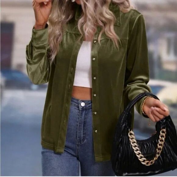 New Luxe Burgundy Velvet ButtonâDownâOversizedâShirtâTop - Picture 6 of 16